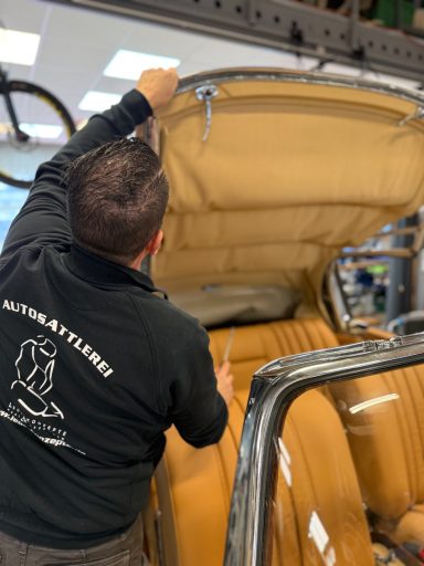 Mercedes-Benz W111 Verdeckmontage